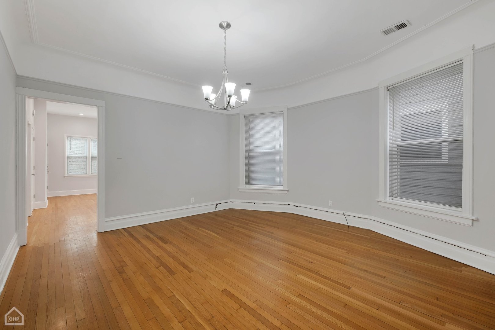 3935 N Seeley Avenue Unit: 2