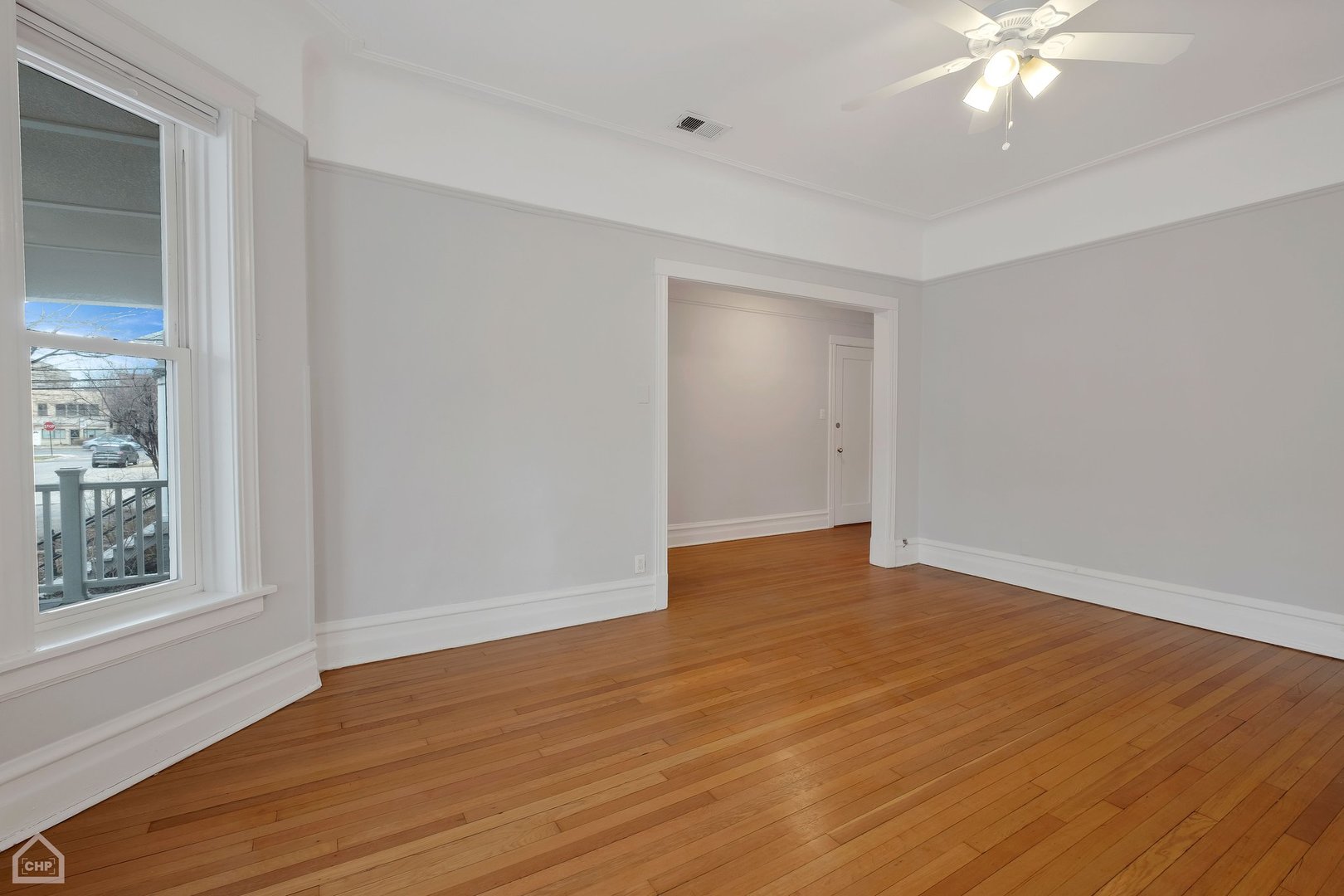 3935 N Seeley Avenue Unit: 2