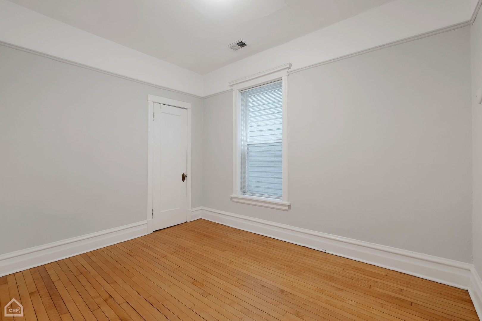 3935 N Seeley Avenue Unit: 2