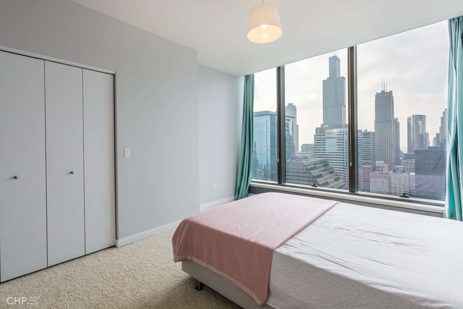 60 E Monroe Street Unit: 4005