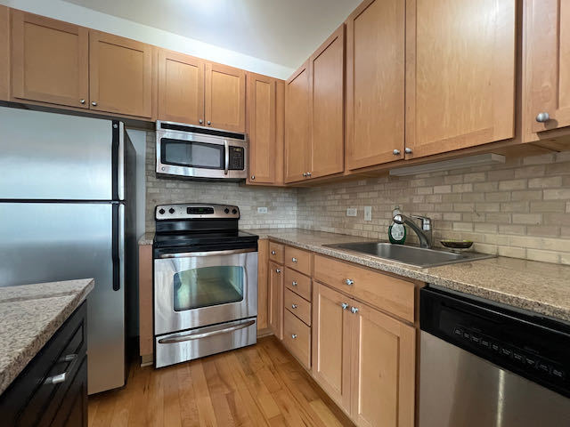 1 E 8th Street Unit: 509