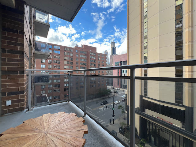 1 E 8th Street Unit: 509