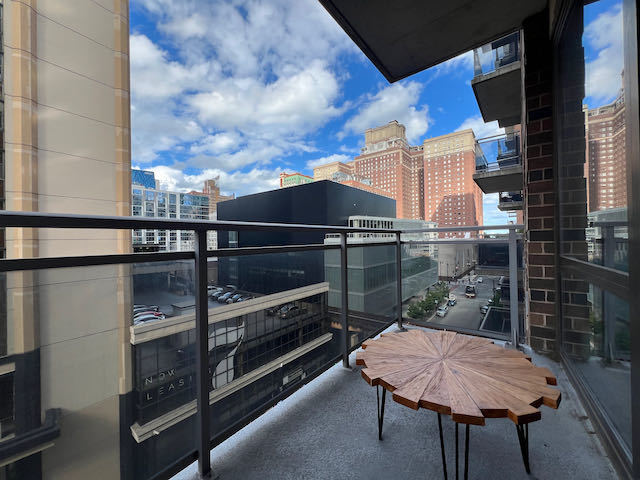 1 E 8th Street Unit: 509