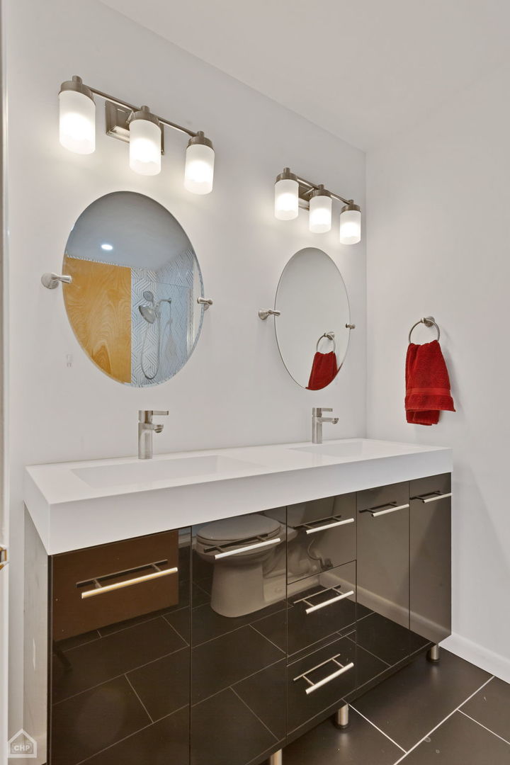 215 N Aberdeen Street Unit: 304B