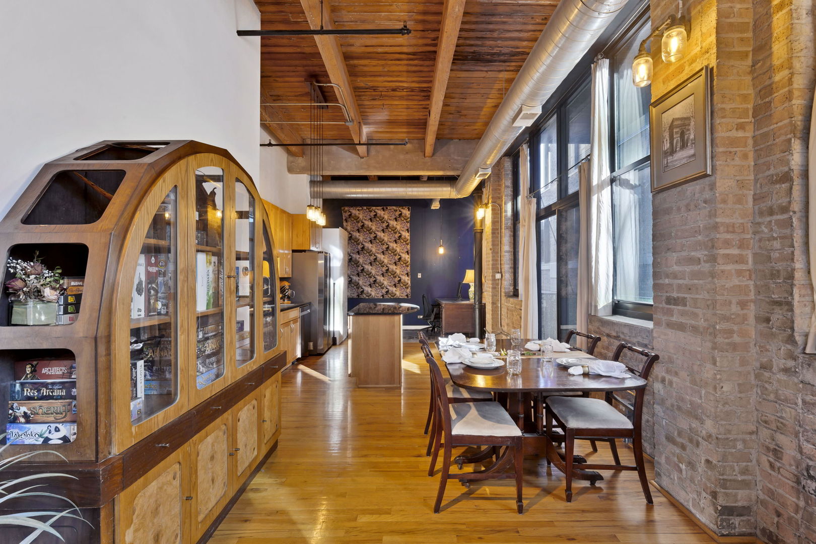 215 N Aberdeen Street Unit: 304B