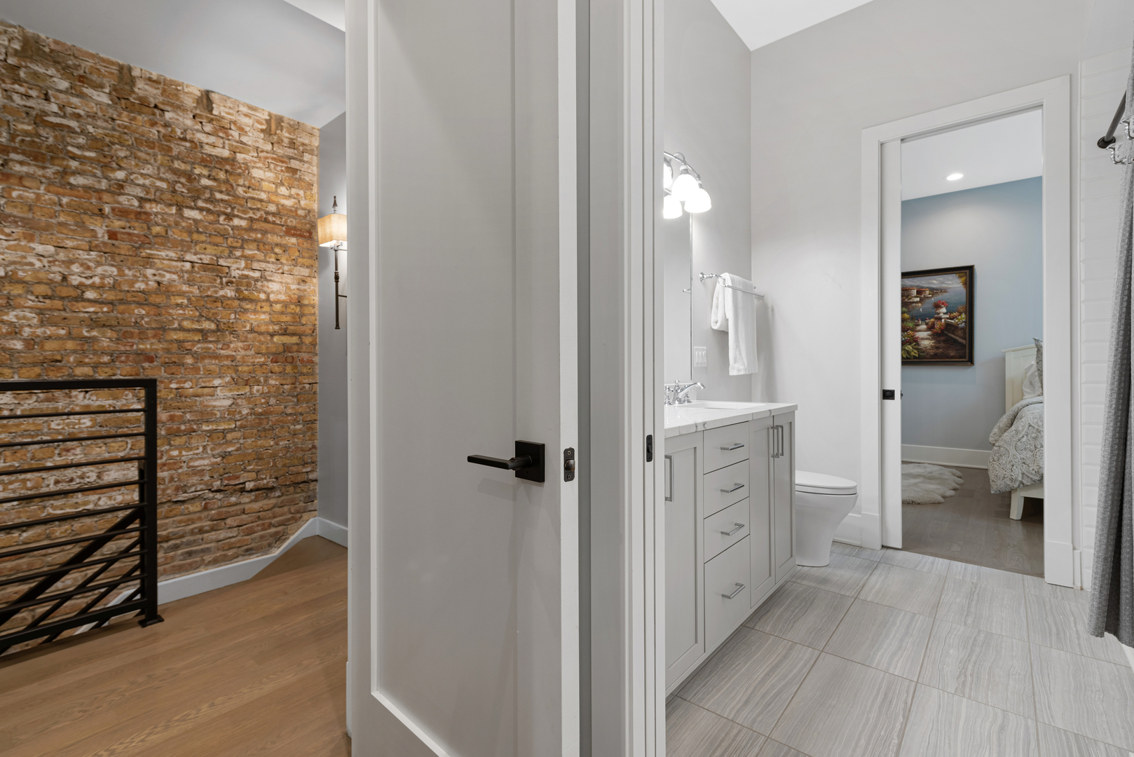 1246 W George Street