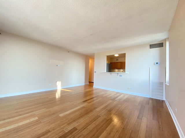 3660 N Lake Shore Drive Unit: 1810
