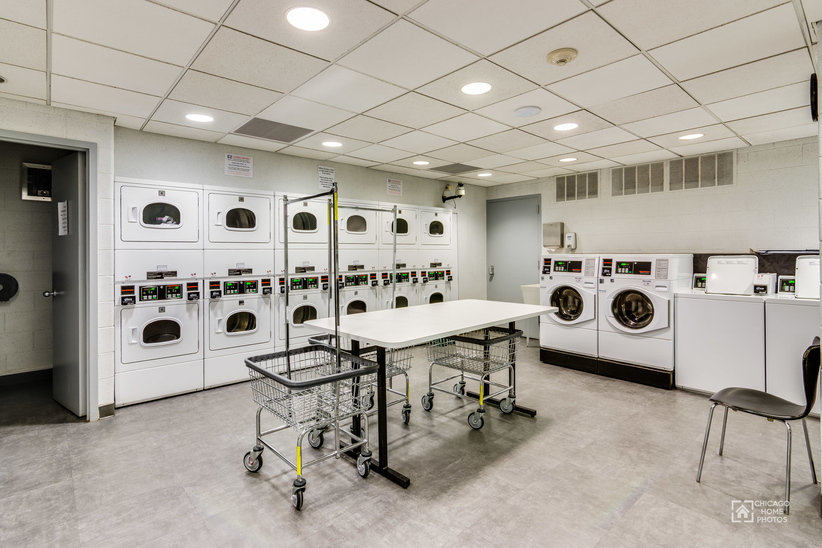 1850 N Clark Street Unit: 1209