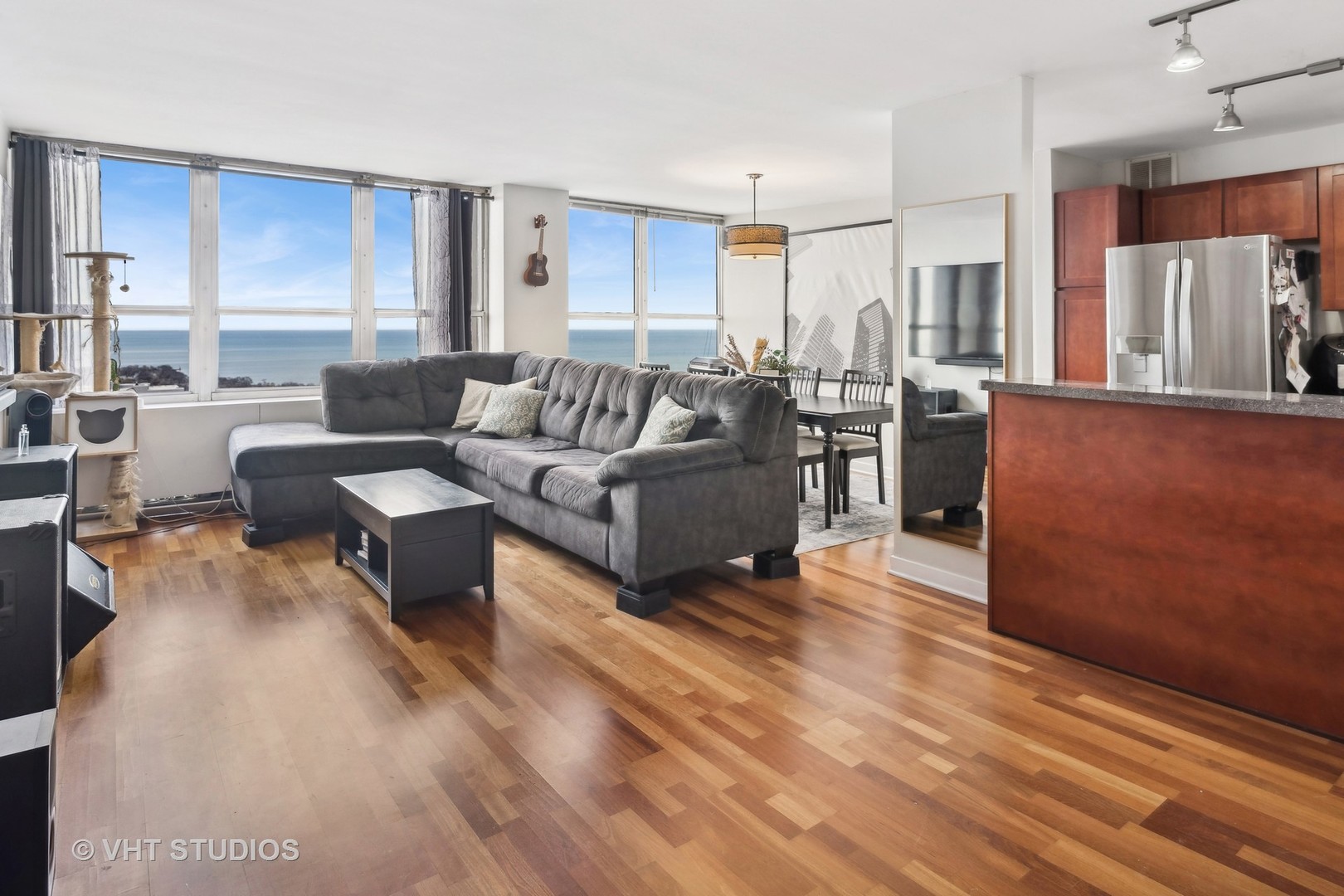 655 W Irving Park Road Unit: 4614