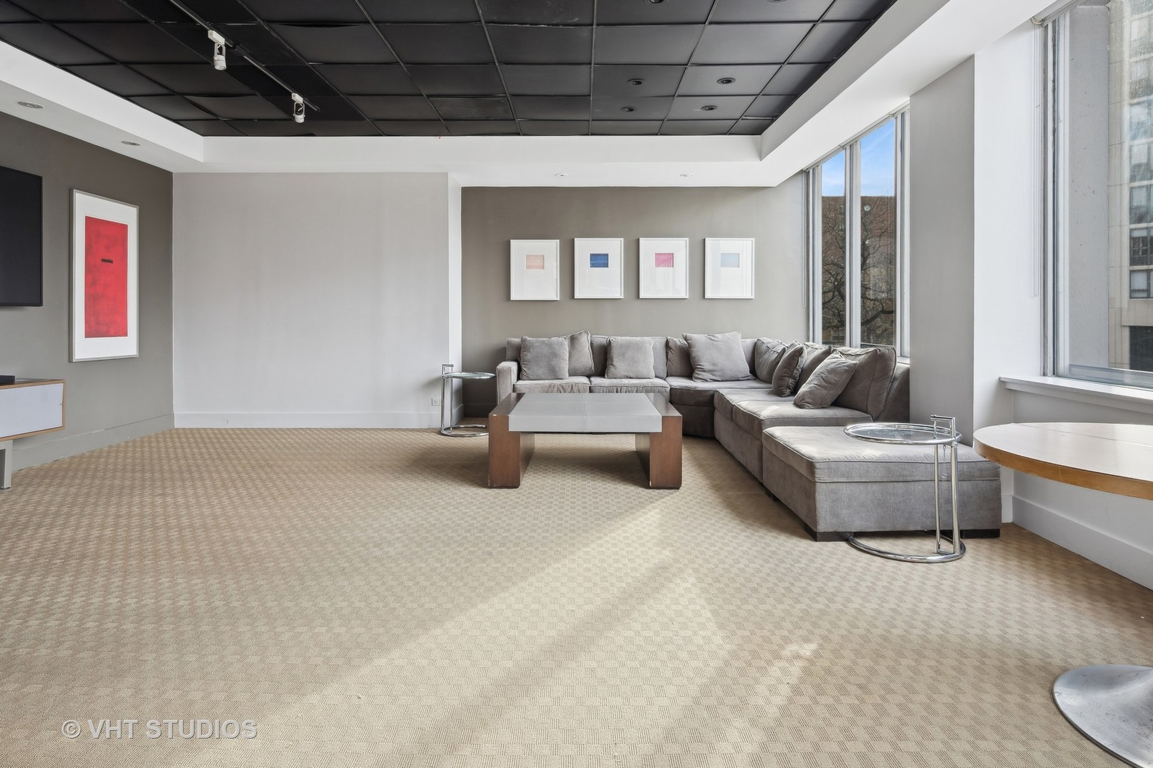 655 W Irving Park Road Unit: 4614