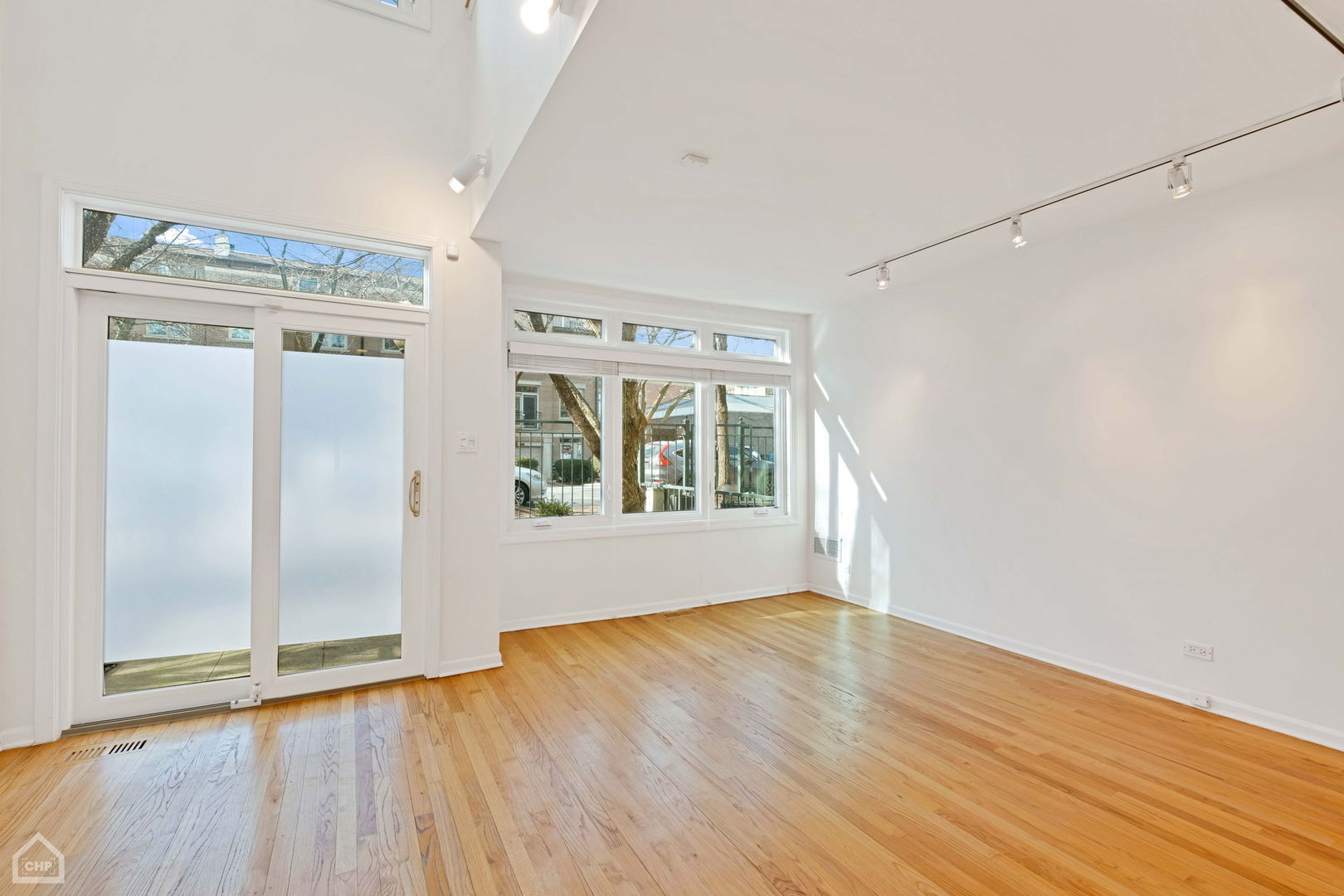 2737 N Janssen Avenue Unit: A