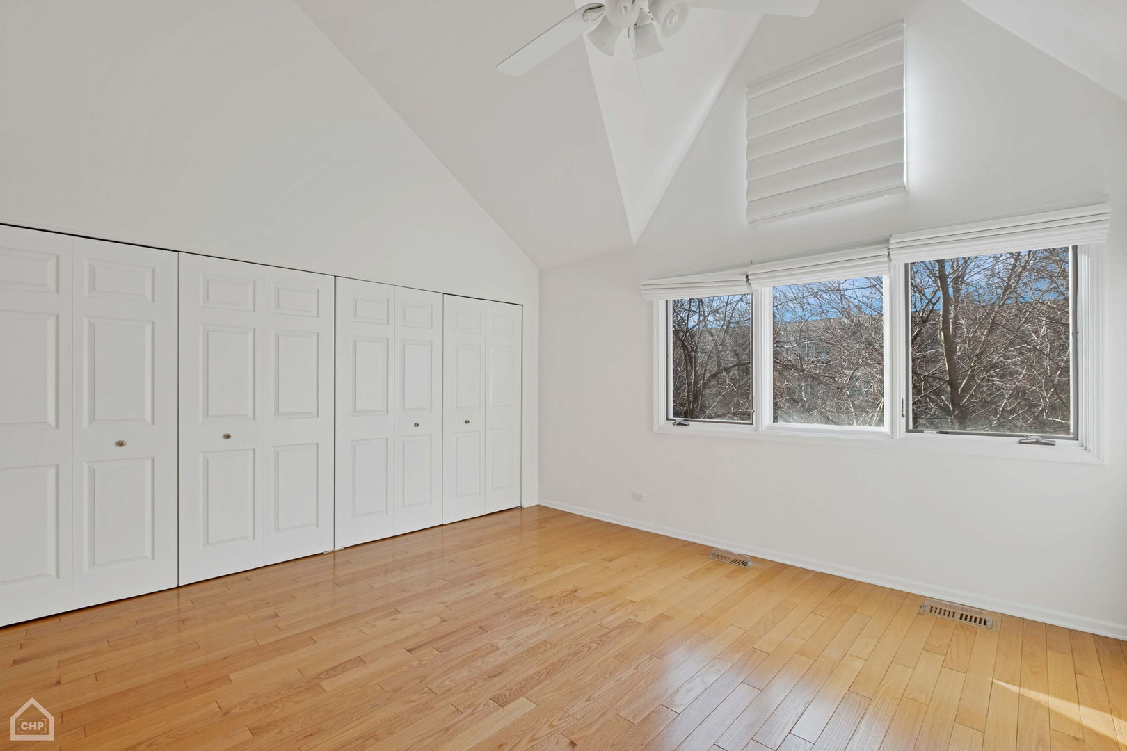 2737 N Janssen Avenue Unit: A