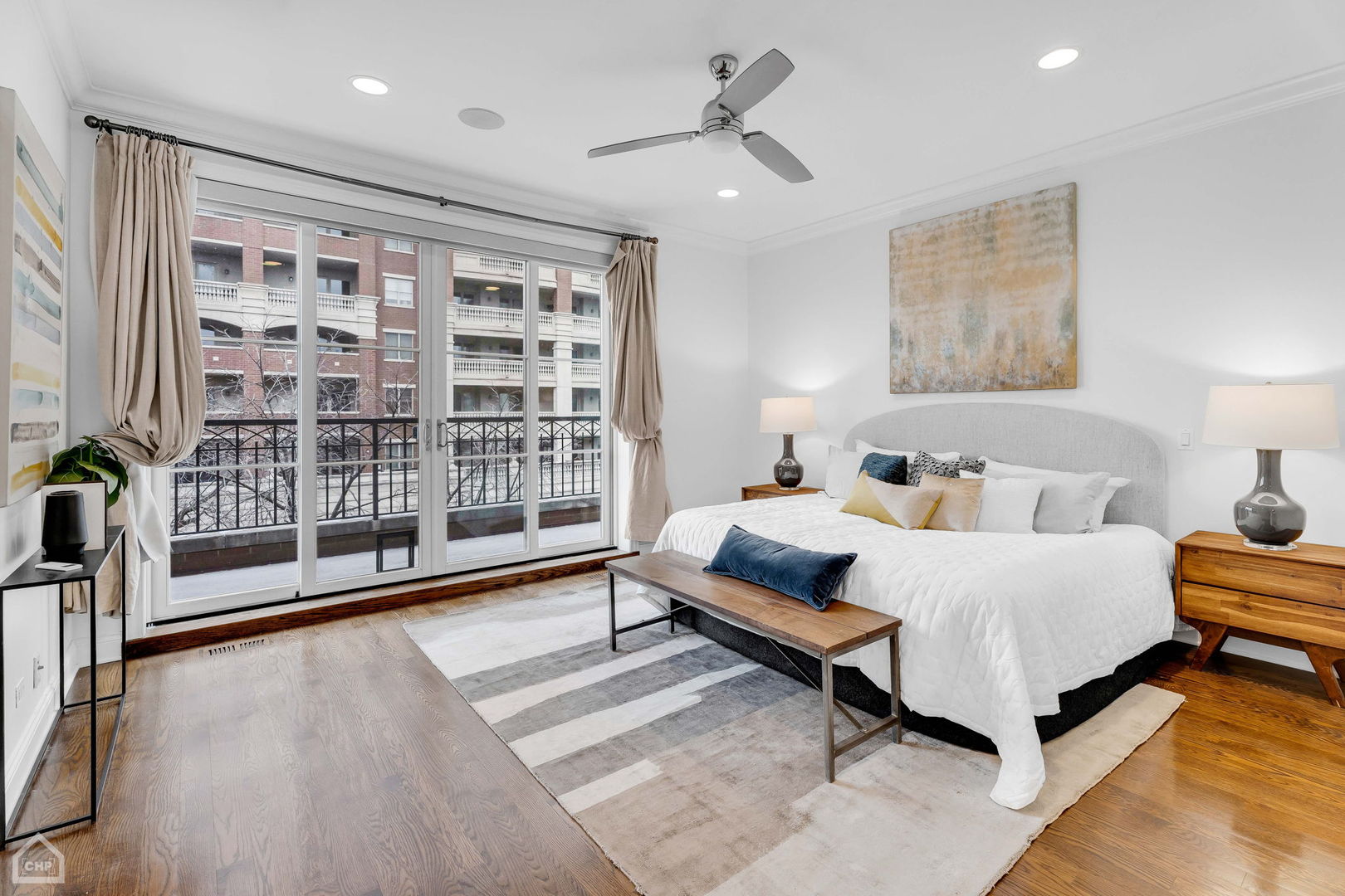 841 W Grace Street Unit: 3NE