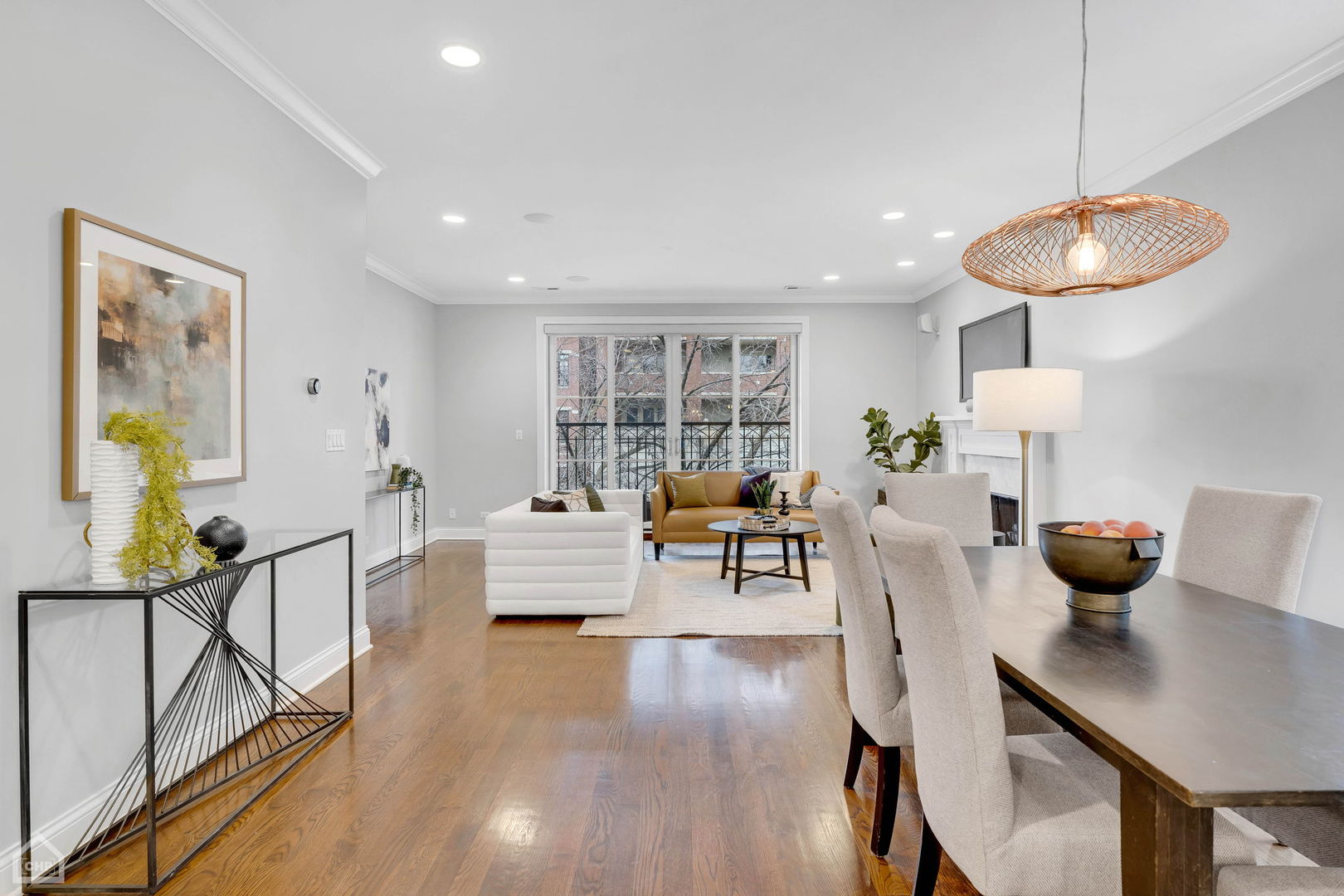 841 W Grace Street Unit: 3NE