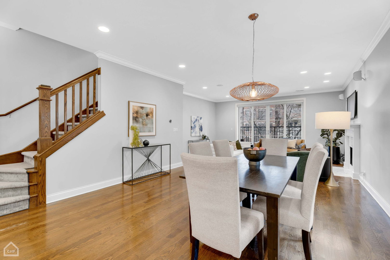 841 W Grace Street Unit: 3NE