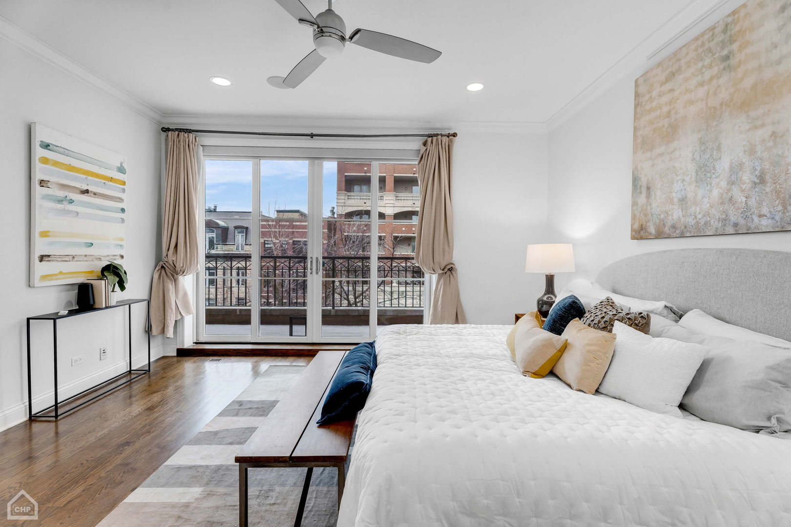 841 W Grace Street Unit: 3NE