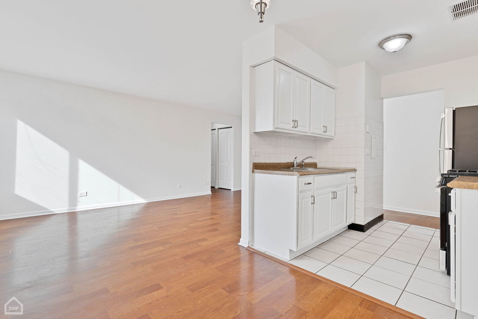 1060 W Hollywood Avenue Unit: 511