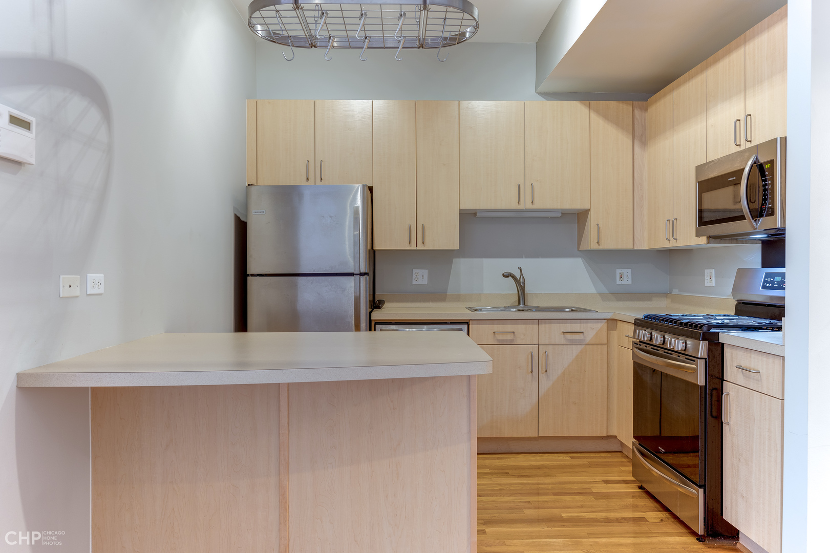 1910 S Michigan Avenue Unit: 302