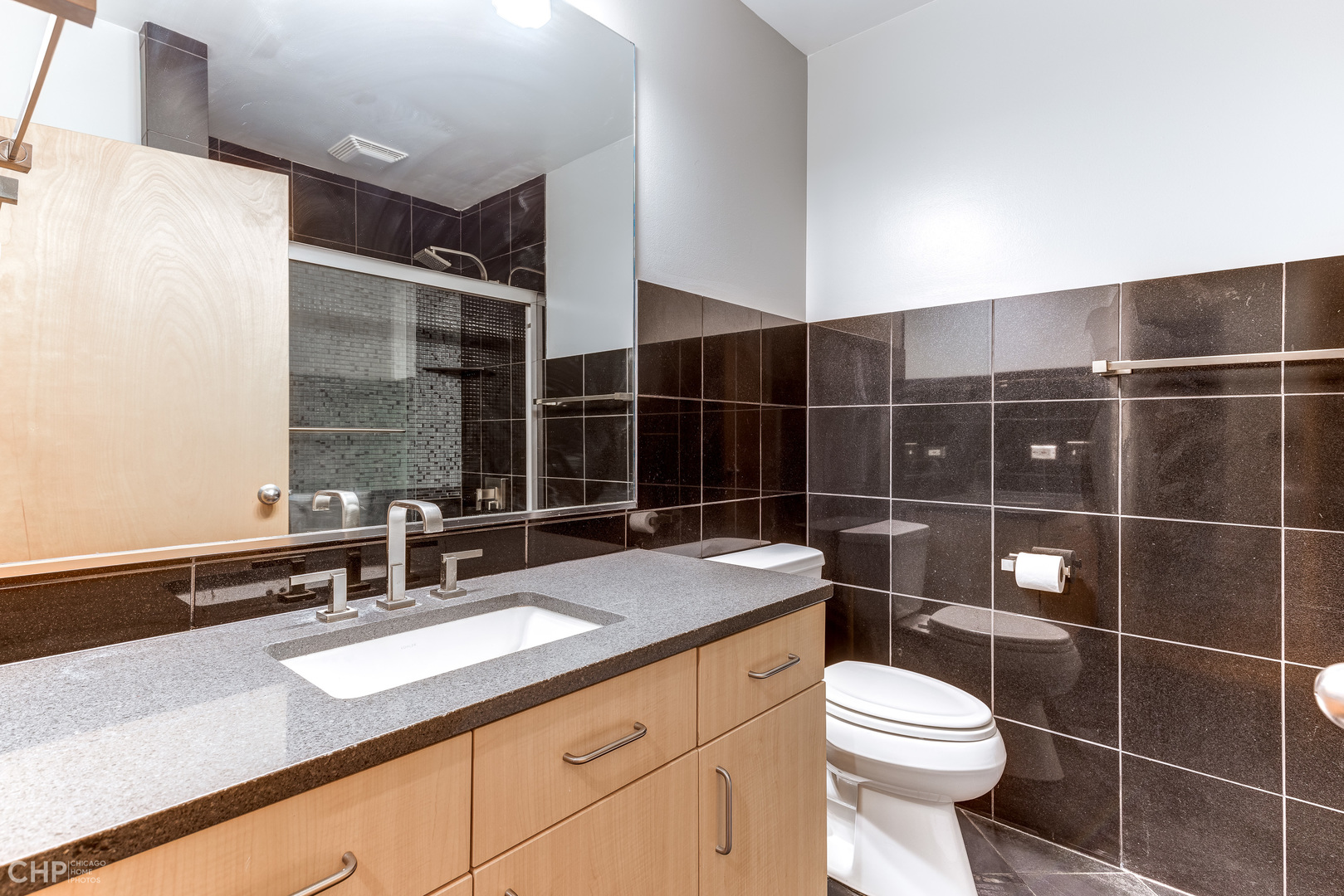 1910 S Michigan Avenue Unit: 302
