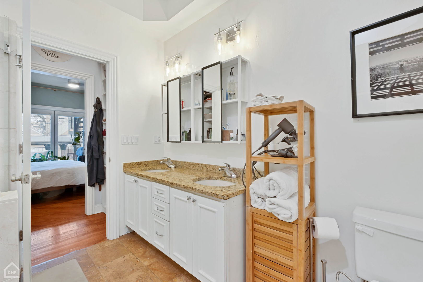 2426 W Cortez Street Unit: 1