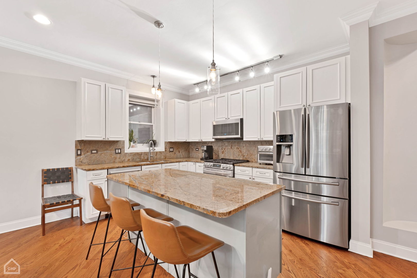 2426 W Cortez Street Unit: 1