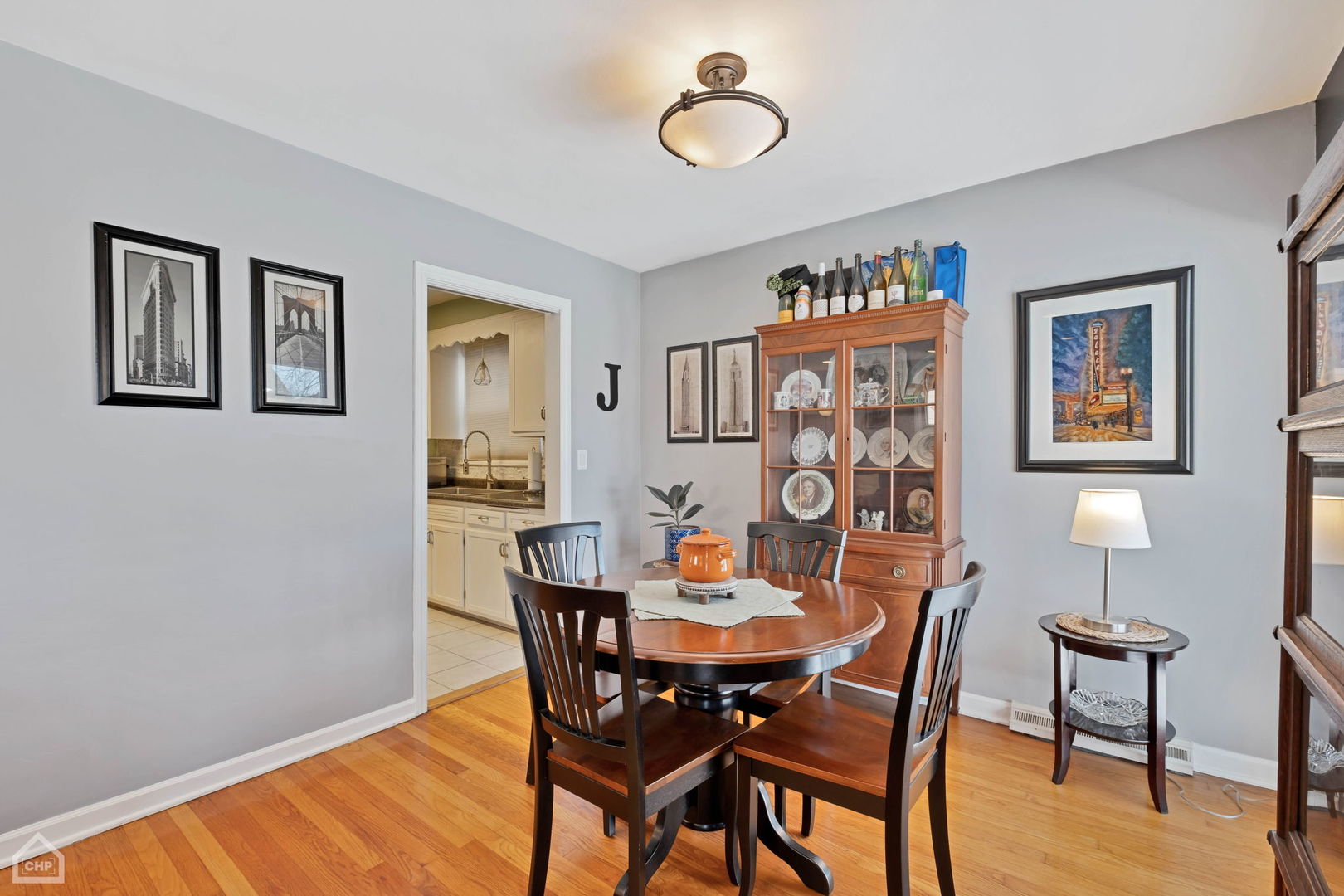 6245 N Keeler Avenue