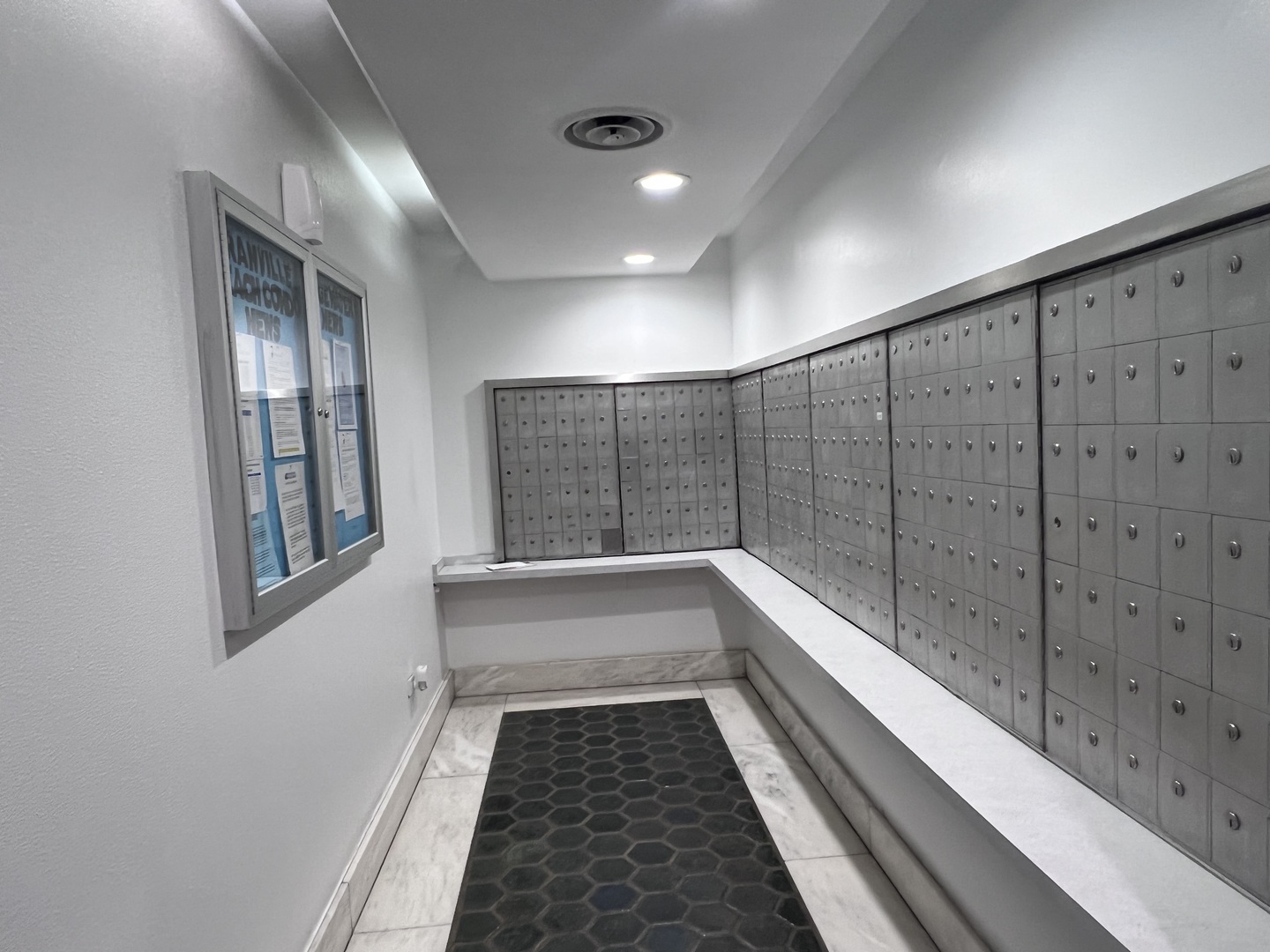 6171 N Sheridan Road Unit: 510