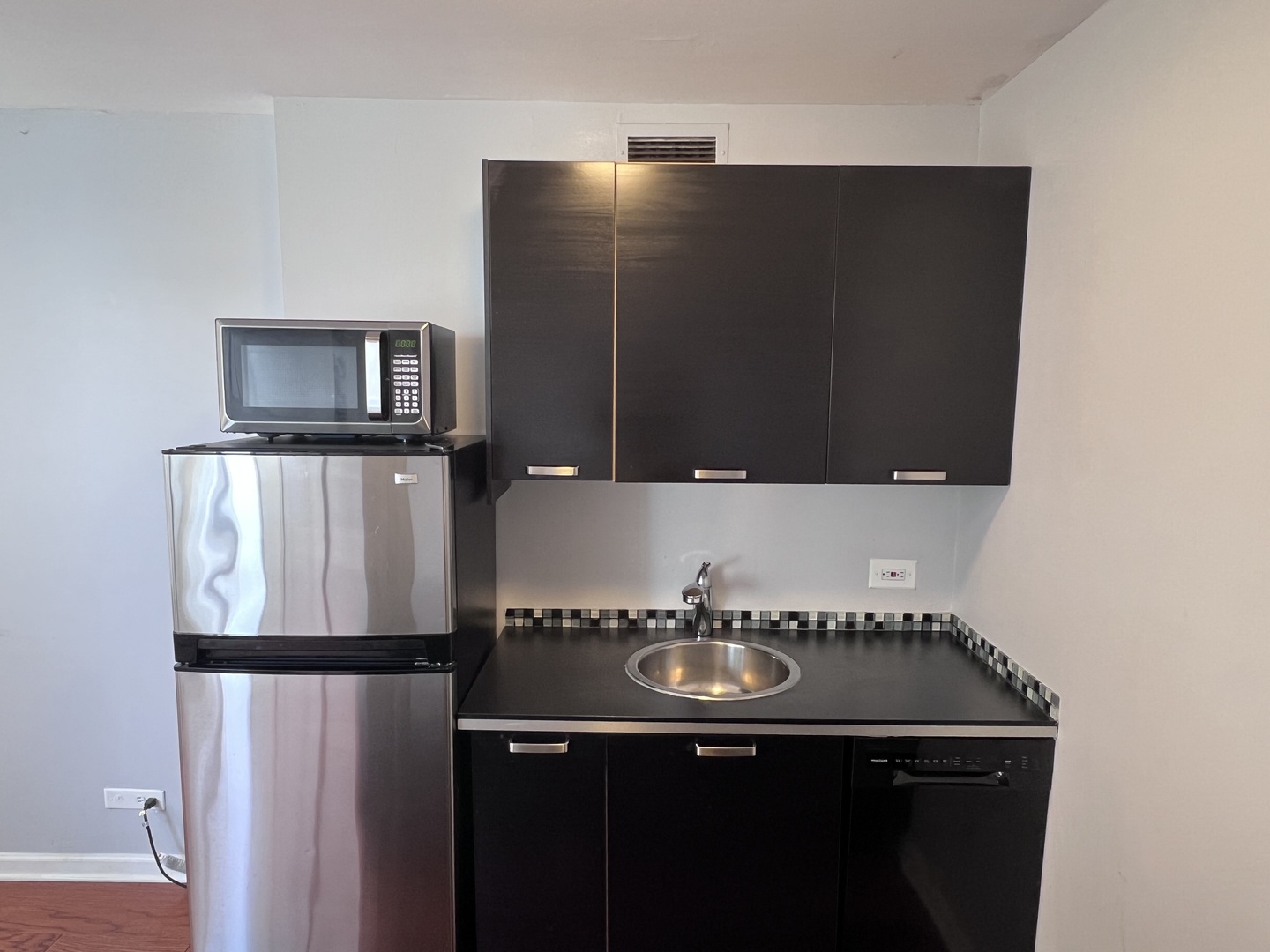 6171 N Sheridan Road Unit: 510