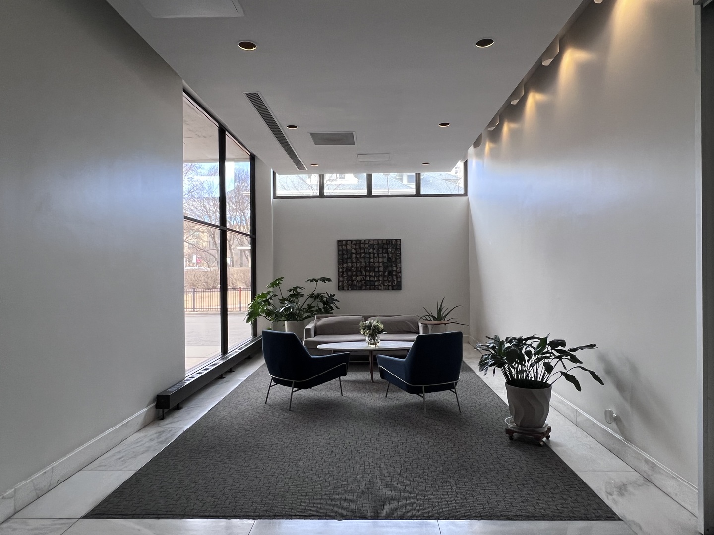 6171 N Sheridan Road Unit: 510