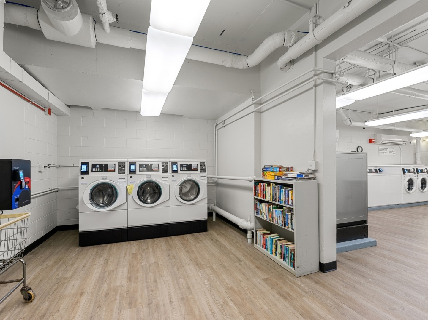 1700 E 56th Street Unit: 1101
