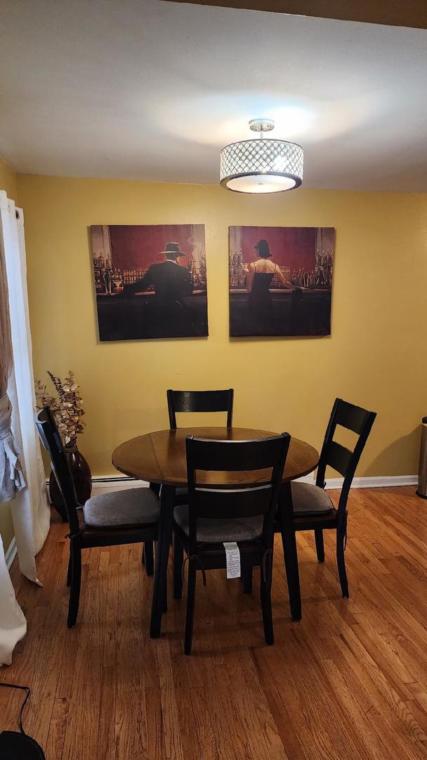 4258 W Lawrence Avenue Unit: 3W