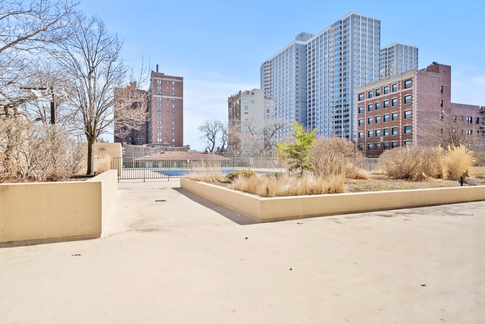 4343 N Clarendon Avenue Unit: 2201