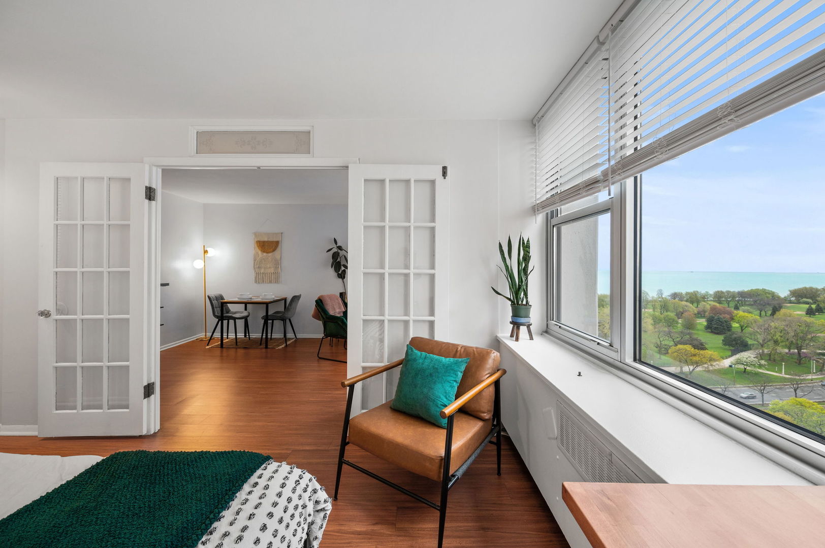 4250 N Marine Drive Unit: 1723