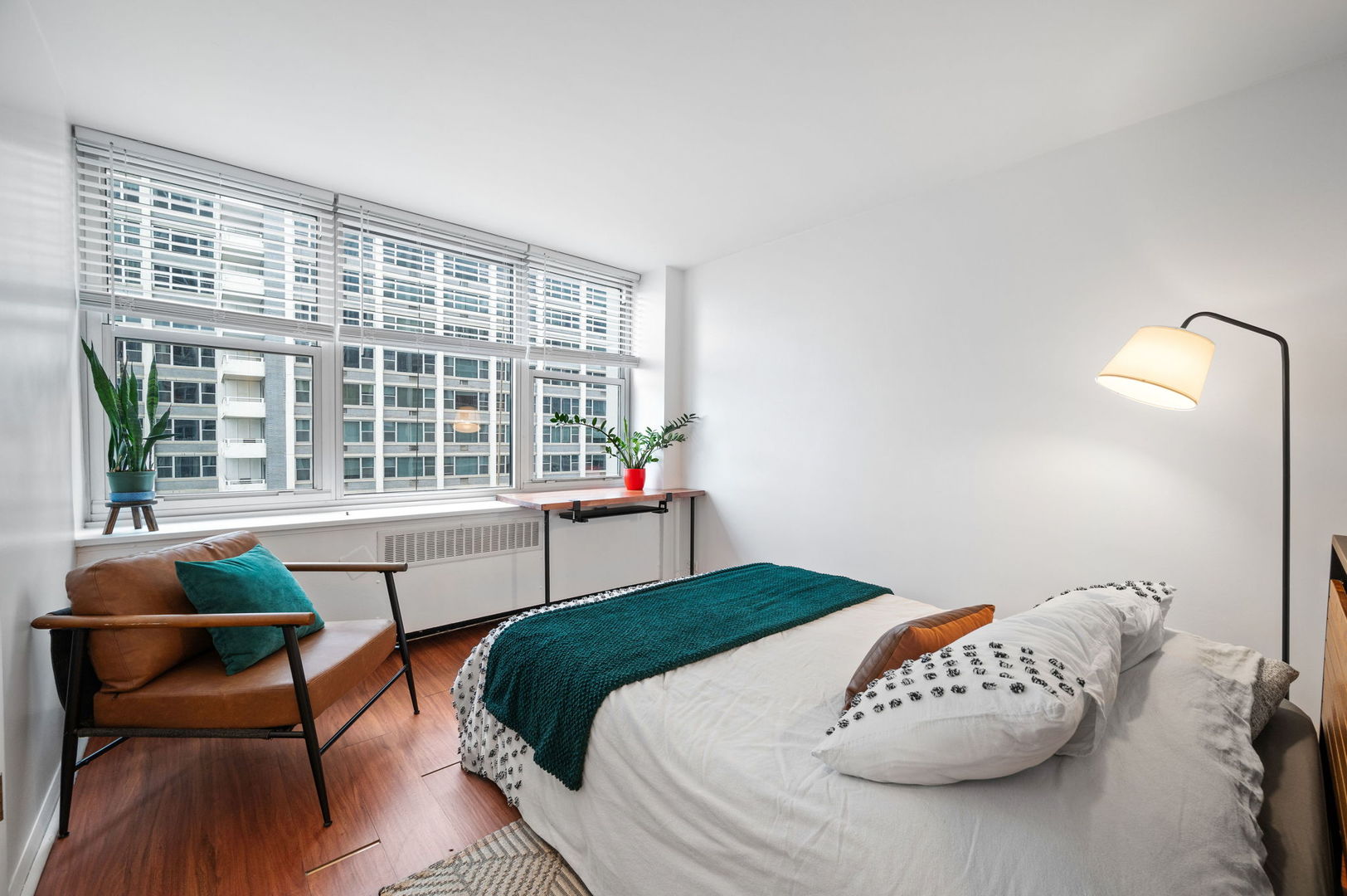 4250 N Marine Drive Unit: 1723