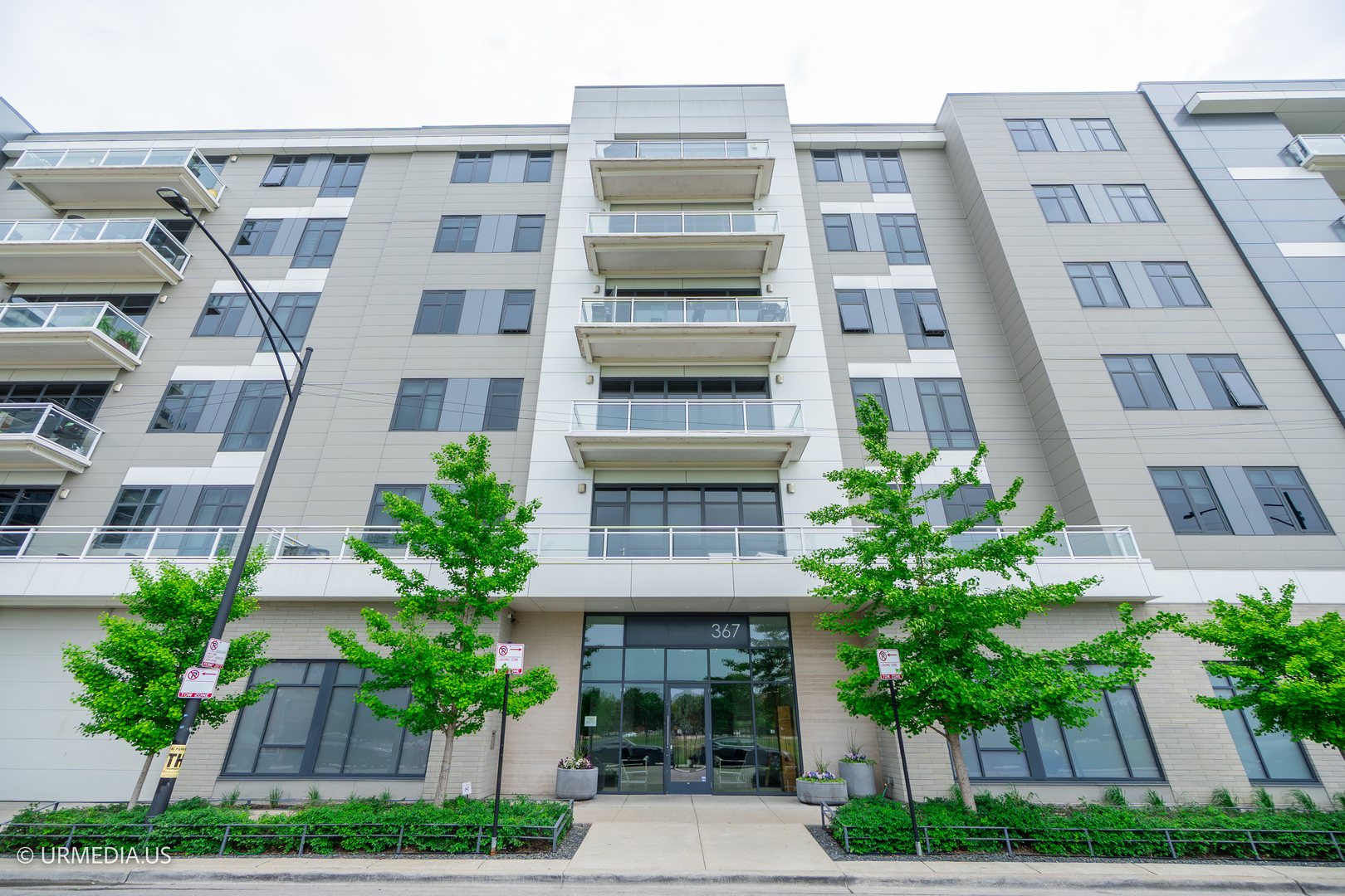 367 W Locust Street Unit: 202