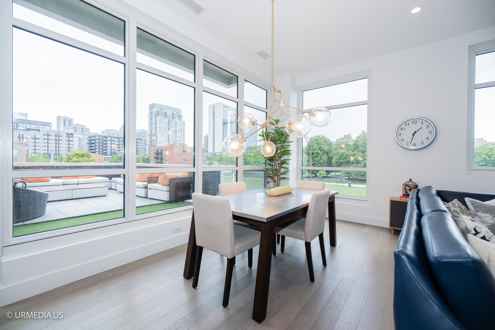 367 W Locust Street Unit: 202