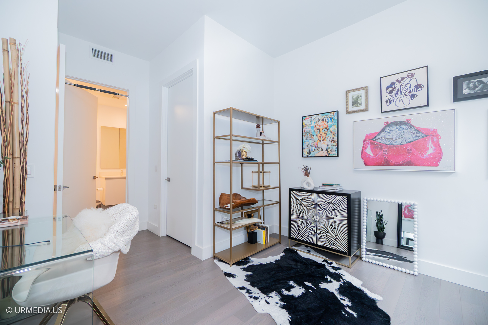 367 W Locust Street Unit: 202