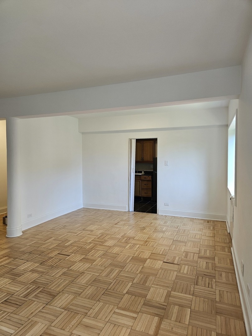 5048 N MARINE Drive Unit: 3A