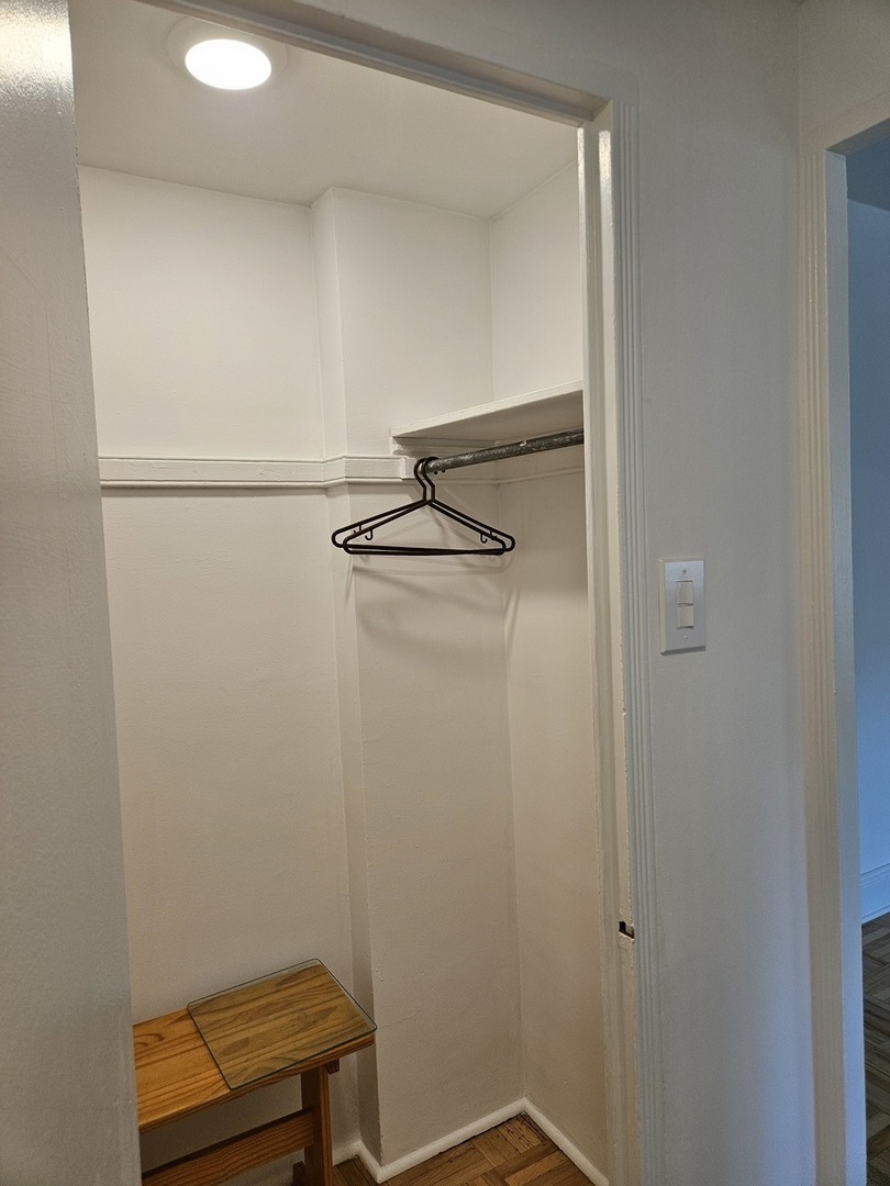 5048 N MARINE Drive Unit: 3A