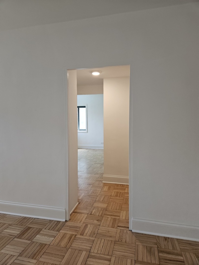 5048 N MARINE Drive Unit: 3A