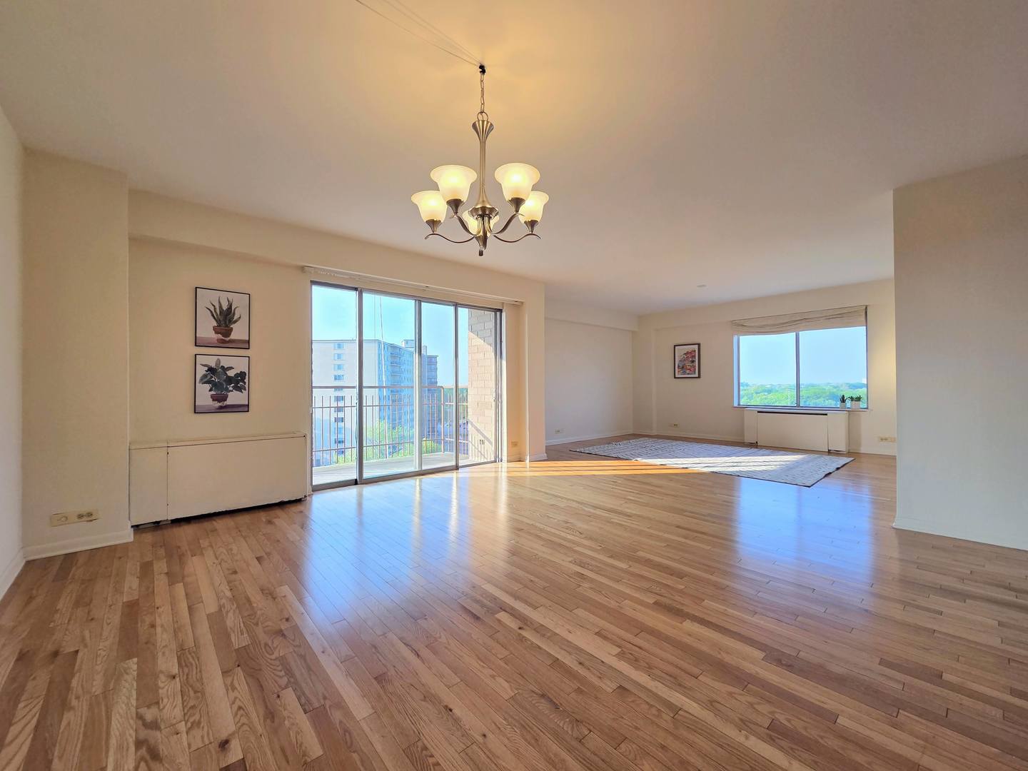 6833 N Kedzie Avenue Unit: 816