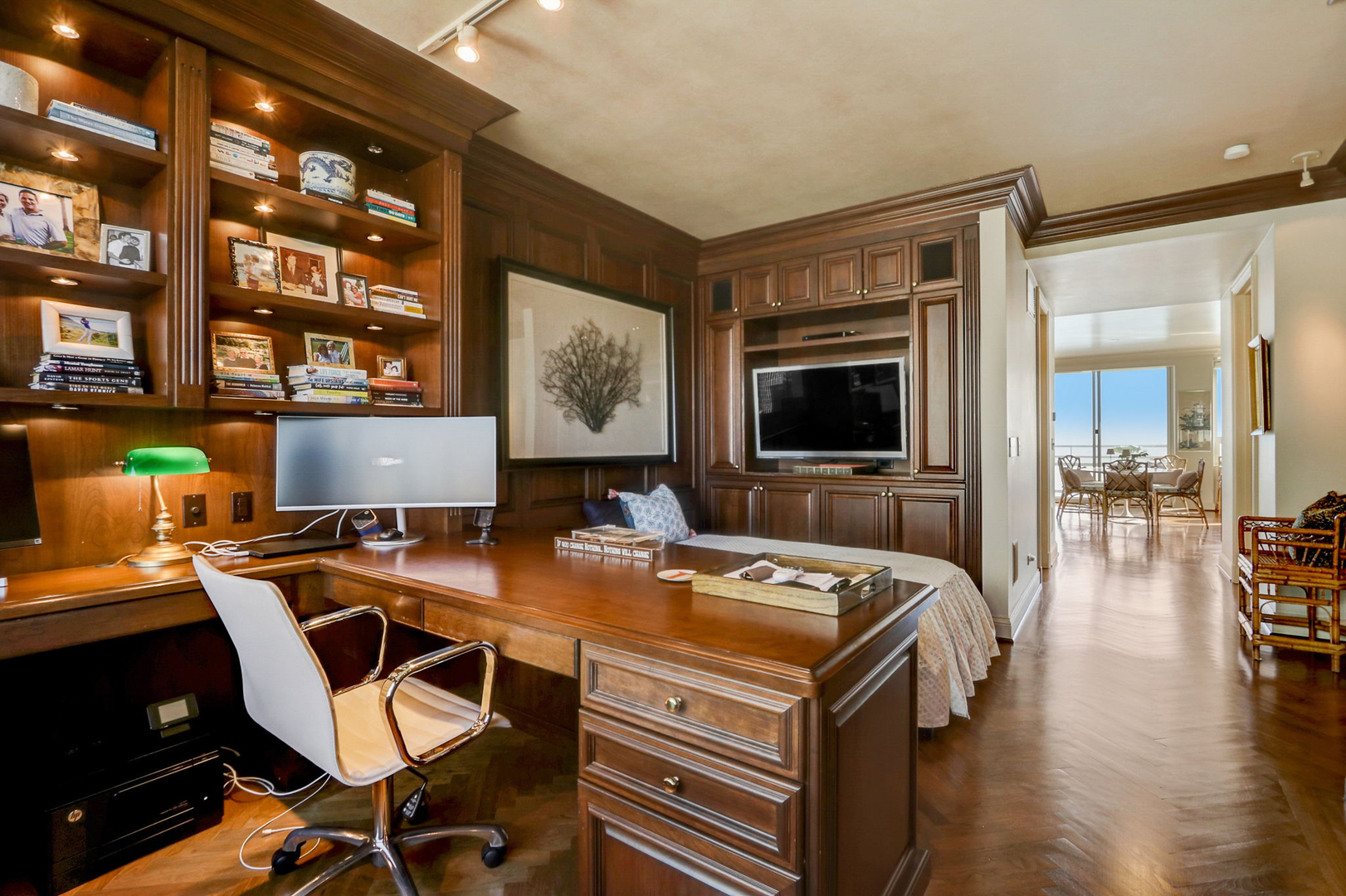 1300 N Lake Shore Drive Unit: 20AB