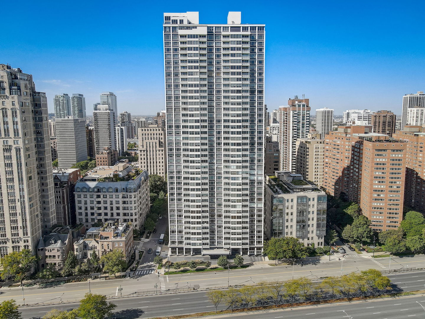 1300 N Lake Shore Drive Unit: 20AB