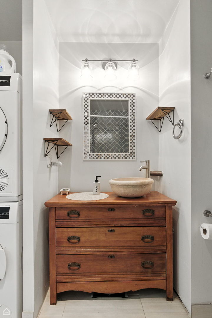 5415 N Sheridan Road Unit: 3402