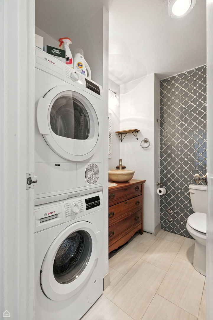 5415 N Sheridan Road Unit: 3402