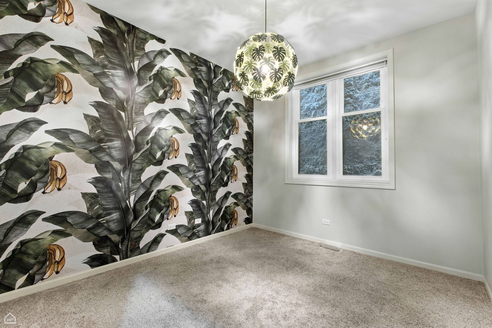 860 W Buckingham Place Unit: 1E