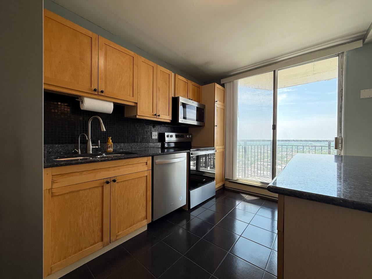 6007 N Sheridan Road Unit: 32K