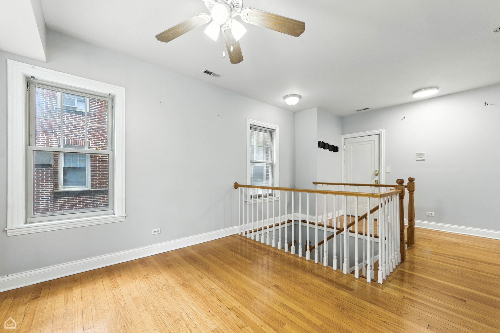 2611 W Rosemont Avenue Unit: A