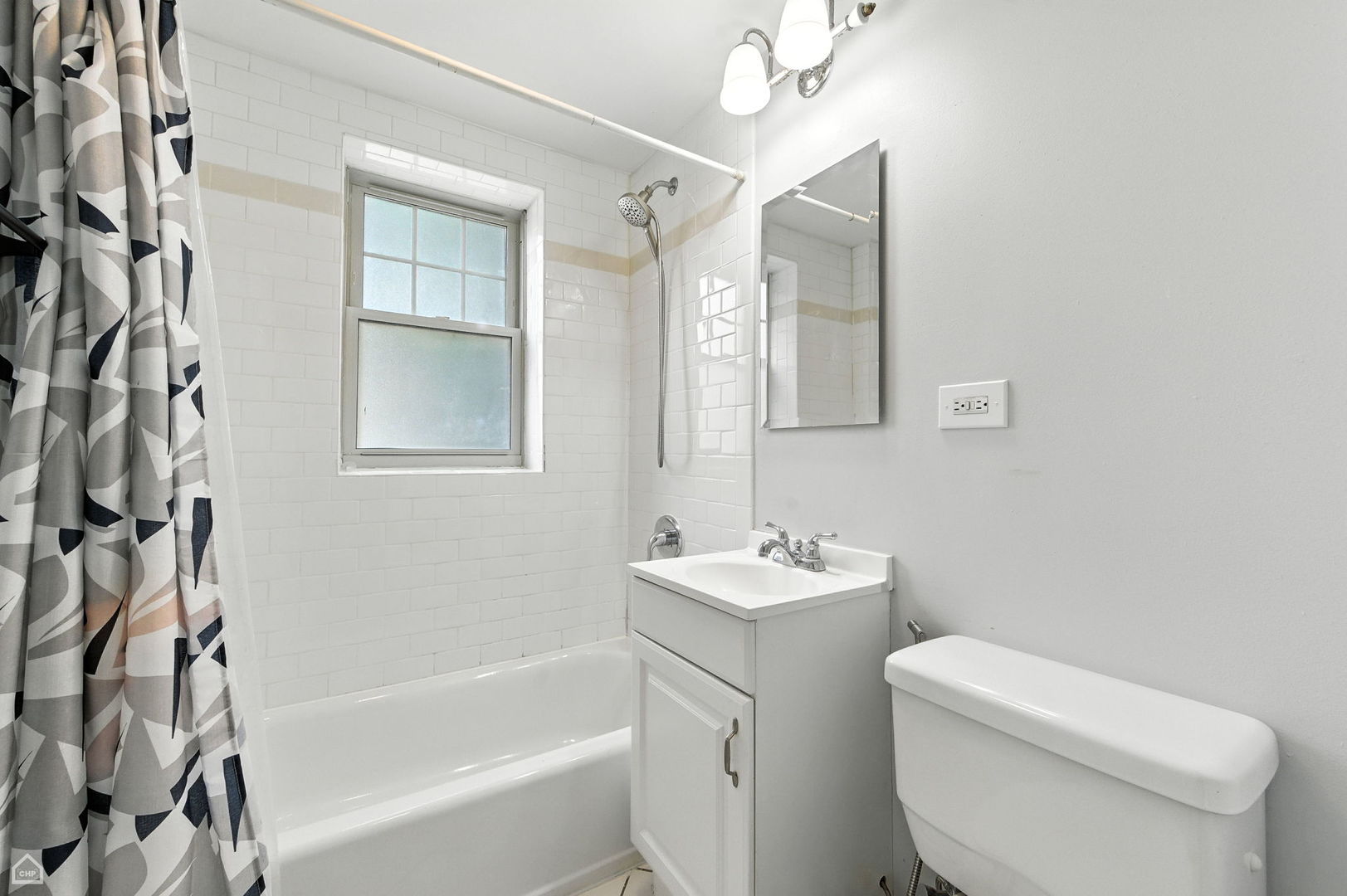 2611 W Rosemont Avenue Unit: A