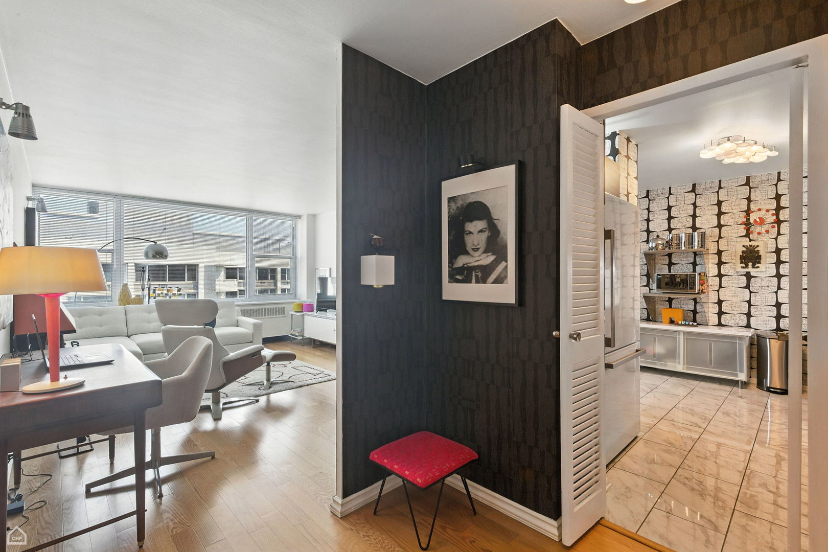 4250 N Marine Drive Unit: 2913